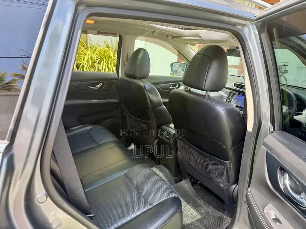 Nissan X-Trail Premium 2016 SUV (Used)