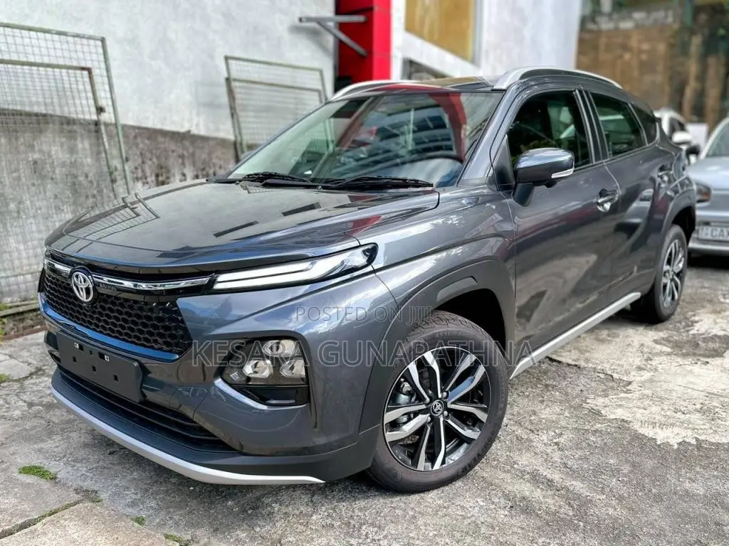 Toyota Taisor 2025 SUV Unregistered (Recondition)