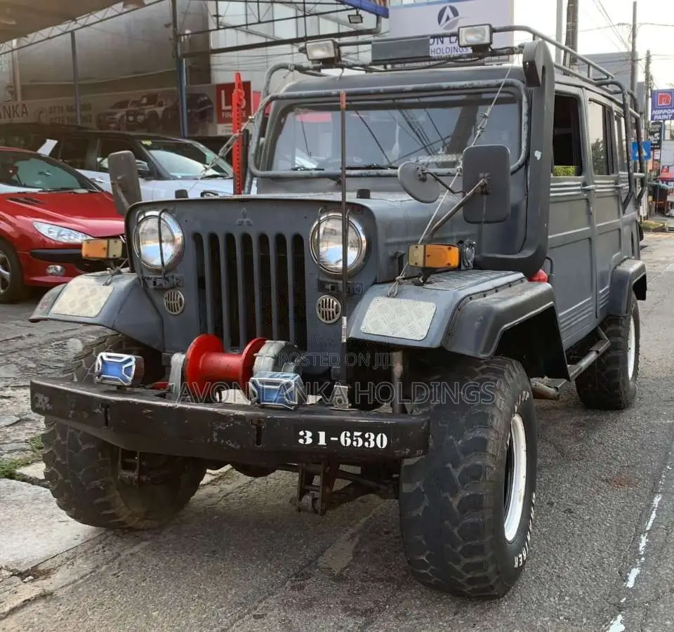 Mitsubishi J-36 1981 SUV (Used)