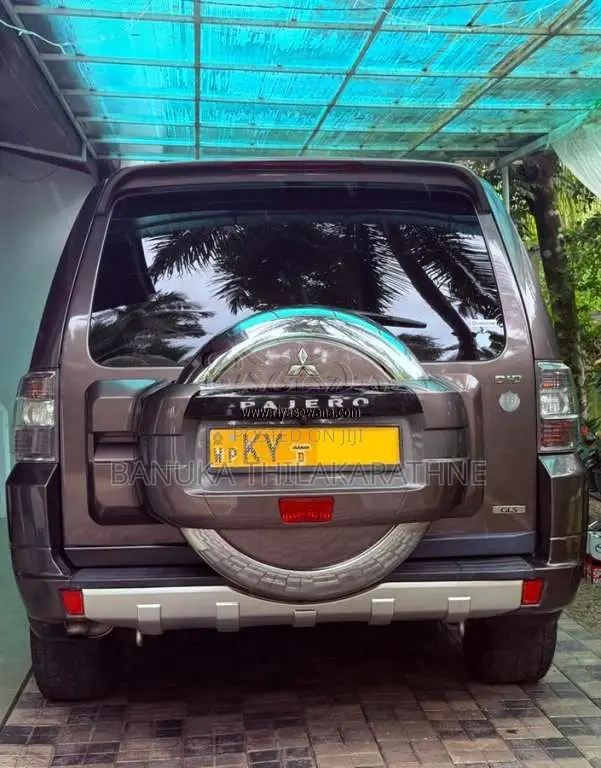 Mitsubishi Montero 2013 SUV (Used)