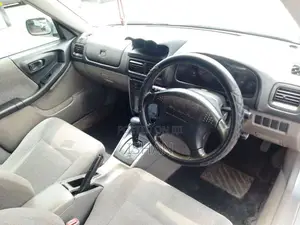 Subaru Forester SF5 2000 SUV (Used)