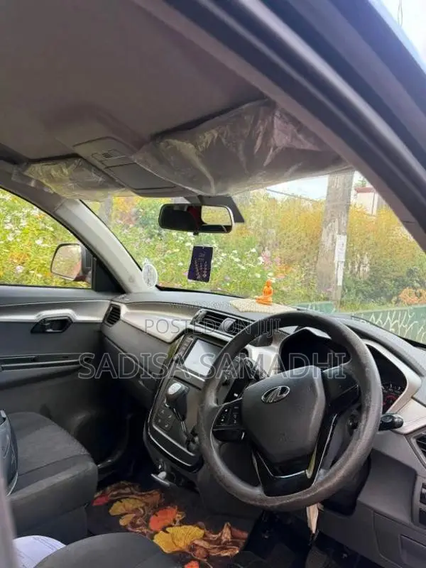 Mahindra KUV 100 2020 SUV (Used)