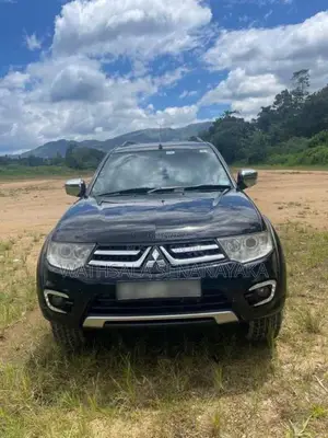 Mitsubishi Montero 2012 SUV (Used)