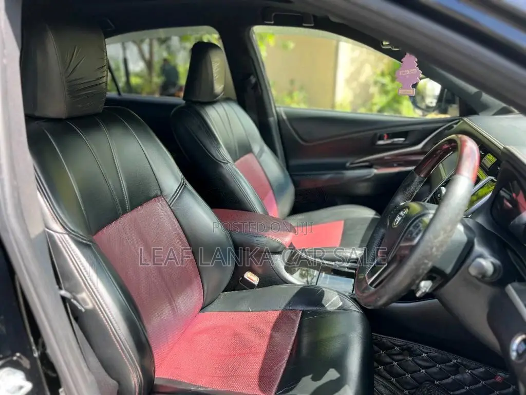 Toyota Harrier 2016 SUV (Used)