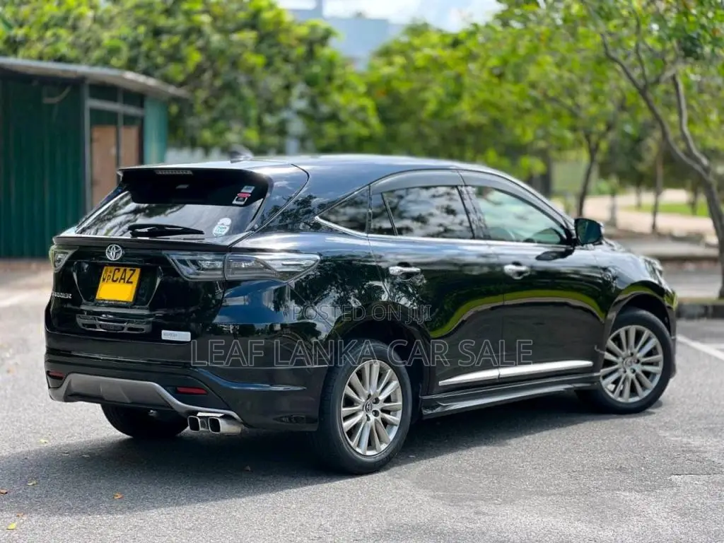 Toyota Harrier 2016 SUV (Used)