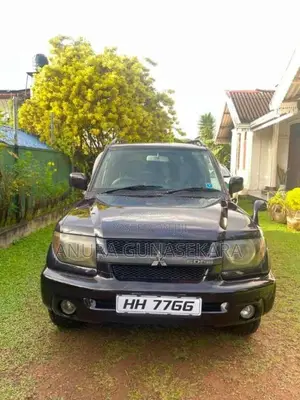 Mitsubishi Pajero 2000 SUV (Used)