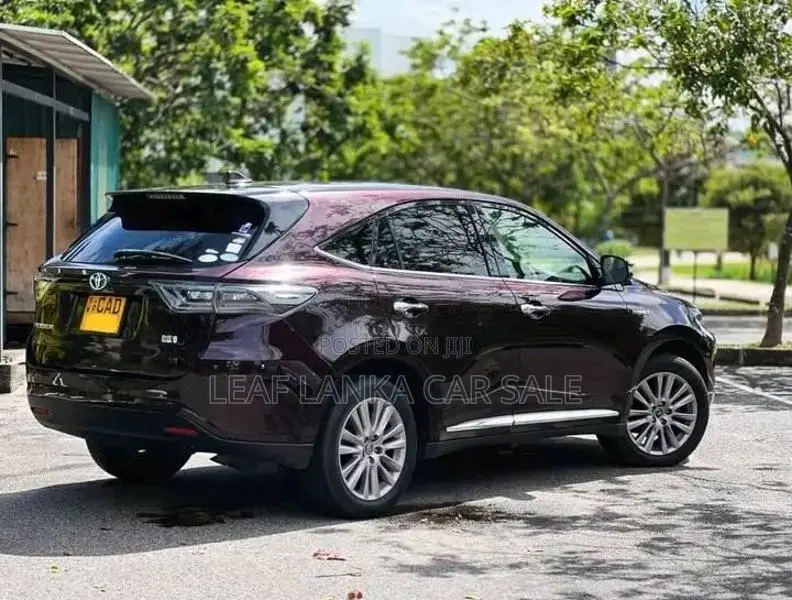 Toyota Harrier 2014 SUV (Used)