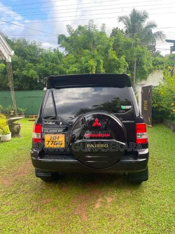 Mitsubishi Pajero 2000 SUV (Used)