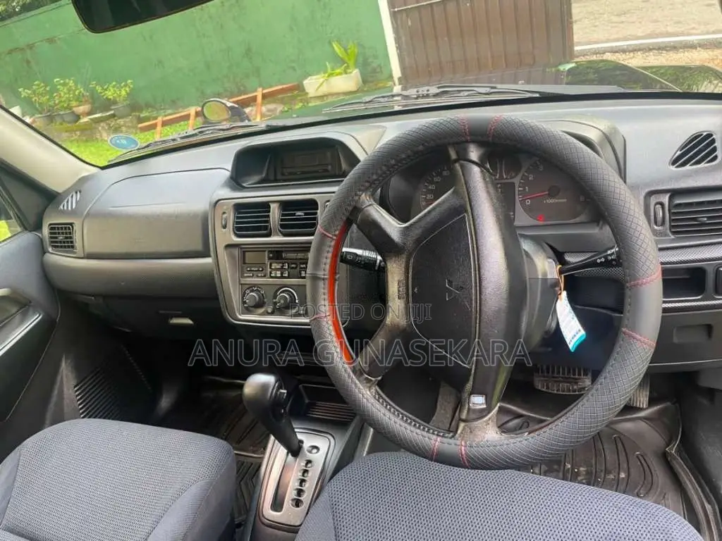 Mitsubishi Pajero 2000 SUV (Used)