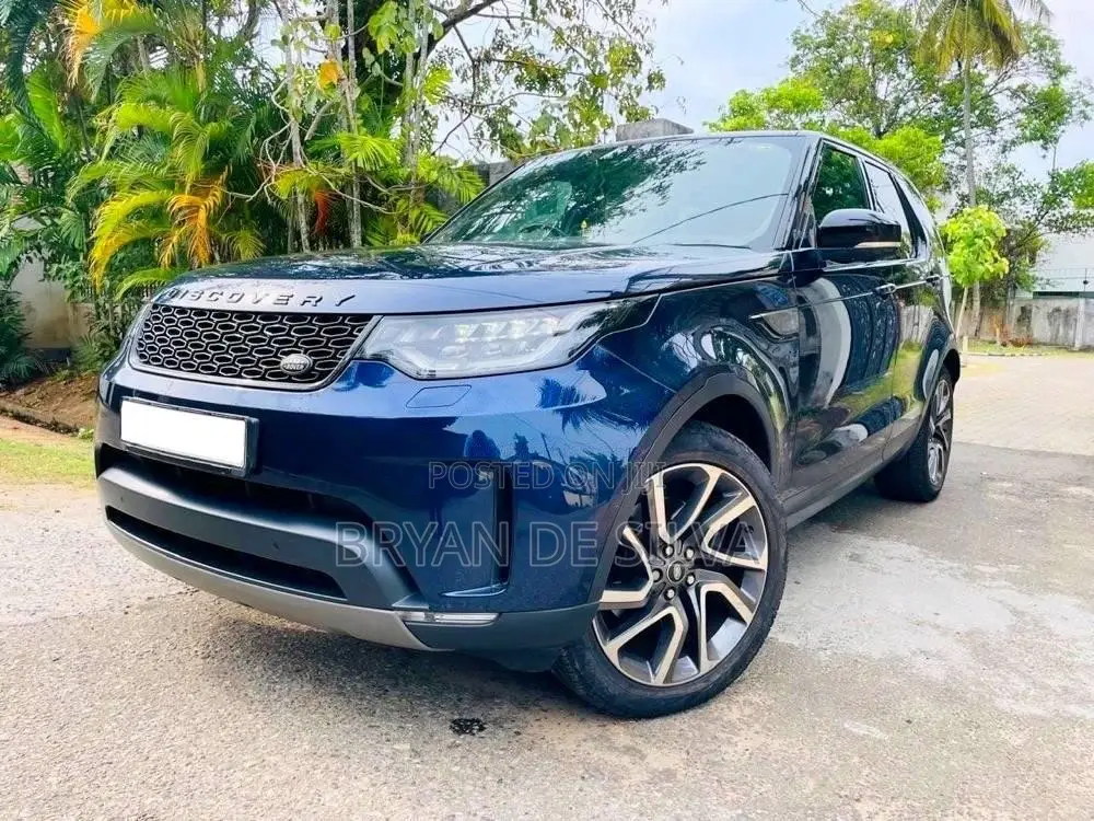 Land-Rover Discovery 5 2017 SUV (Used)