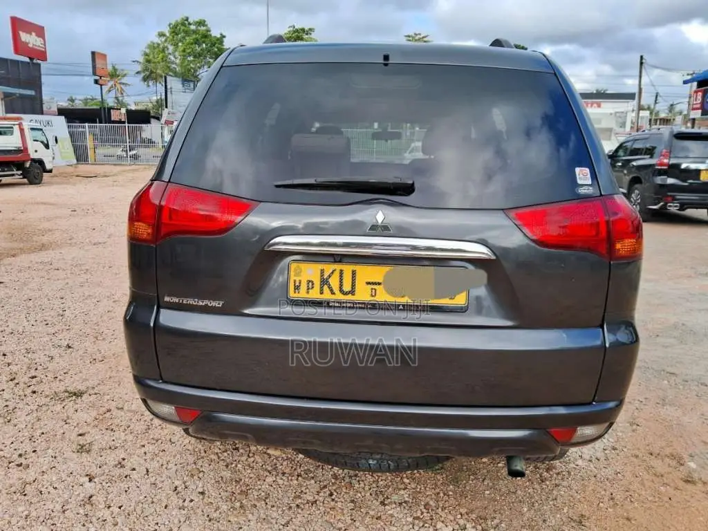 Mitsubishi Montero Sport 2012 SUV (Used)