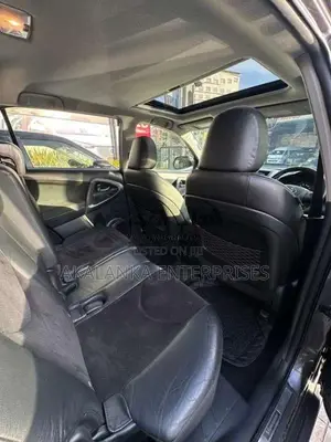 Toyota Vanguard 2013 SUV (Used)