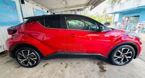 Toyota CHR EAGLE EYE NGX 10 2020 SUV (Used)