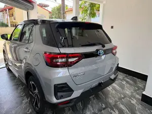 Toyota Raize Z Hybrid 1200Cc 2026 SUV Brand New