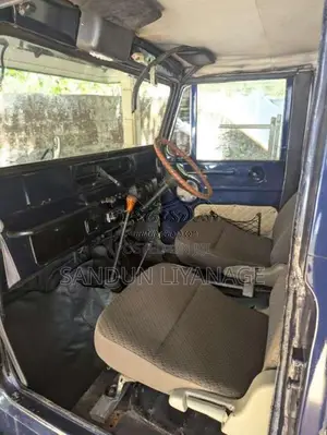 Mitsubishi 4DR5 1978 SUV (Used)
