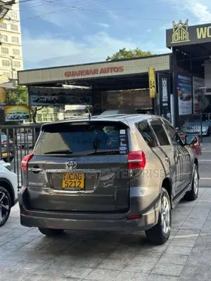 Toyota Vanguard 2013 SUV (Used)