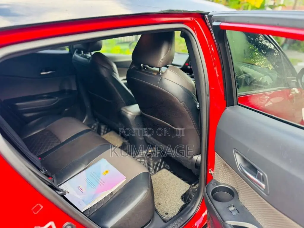 Toyota CHR EAGLE EYE NGX 10 2020 SUV (Used)