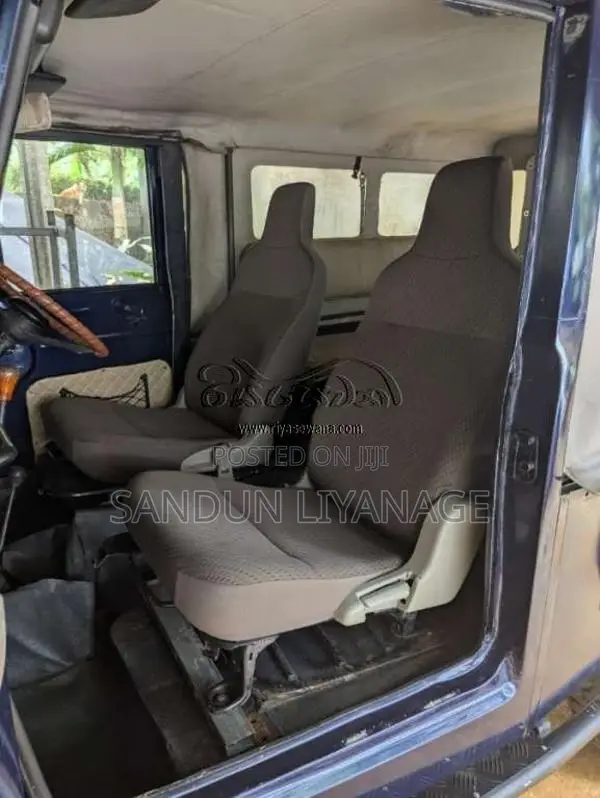 Mitsubishi 4DR5 1978 SUV (Used)