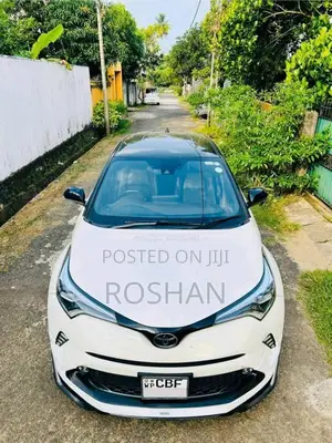 Toyota CHR NGX10 TURBO 2018 SUV (Used)