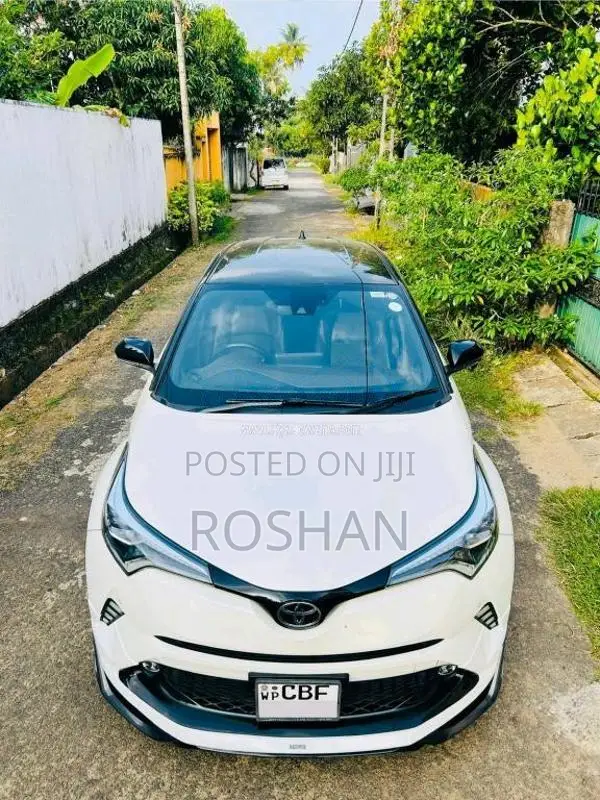 Toyota CHR NGX10 TURBO 2018 SUV (Used)
