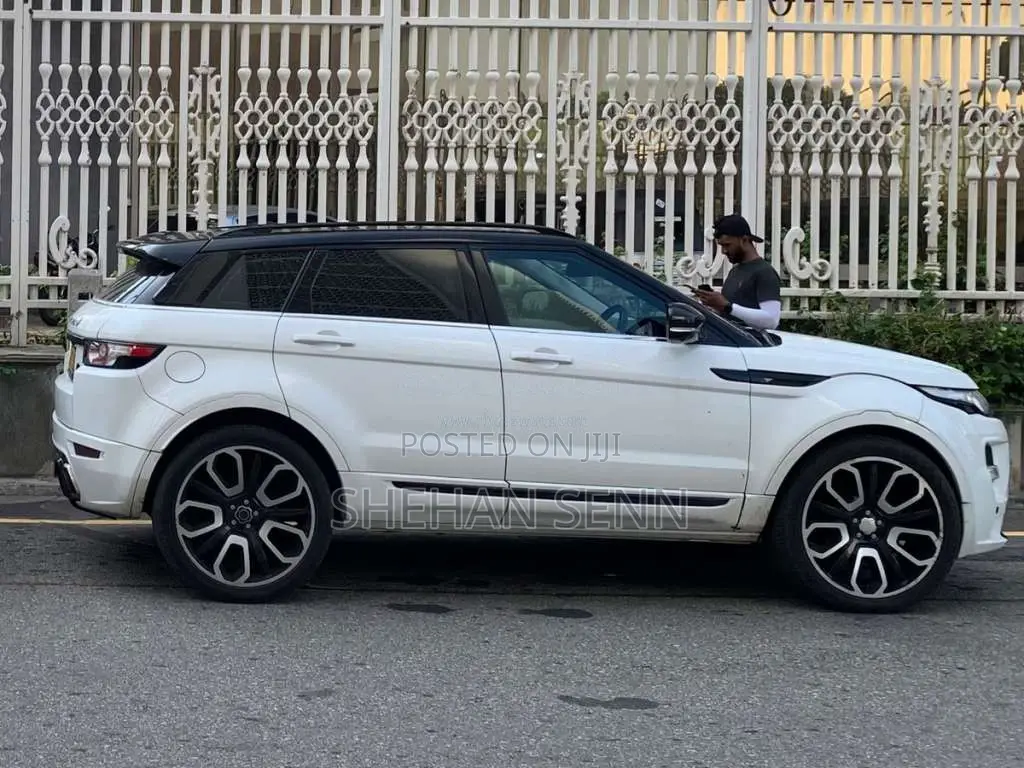 Land-Rover Range Rover Evoque 2012 SUV (Used)