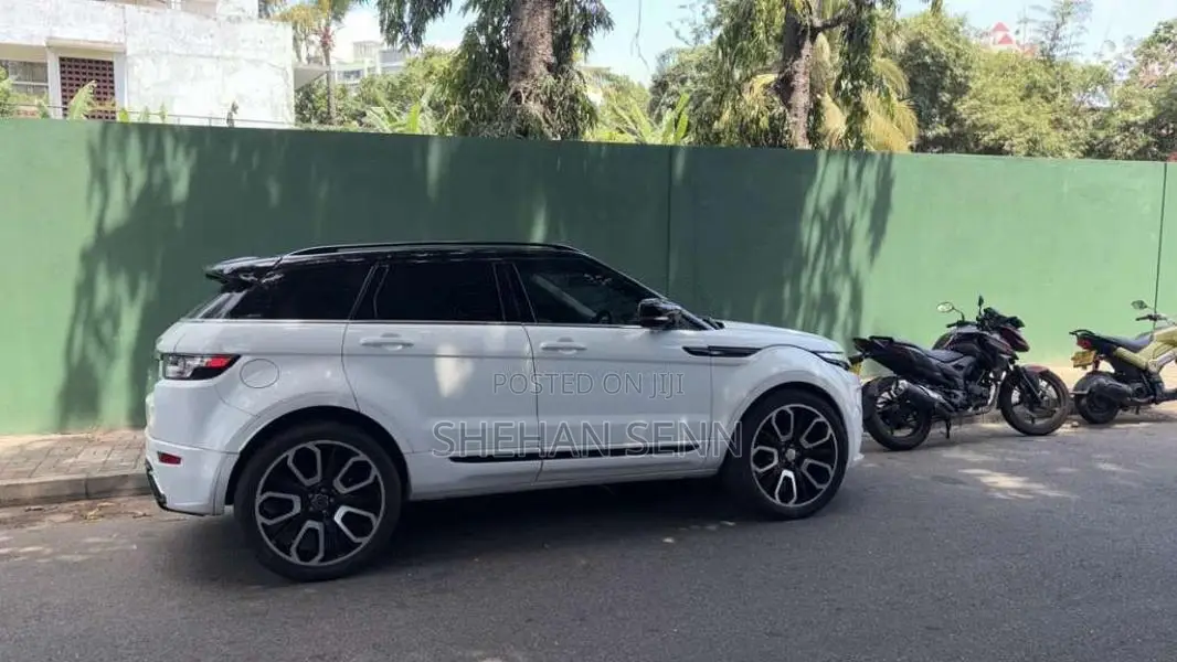 Land-Rover Range Rover Evoque 2012 SUV (Used)