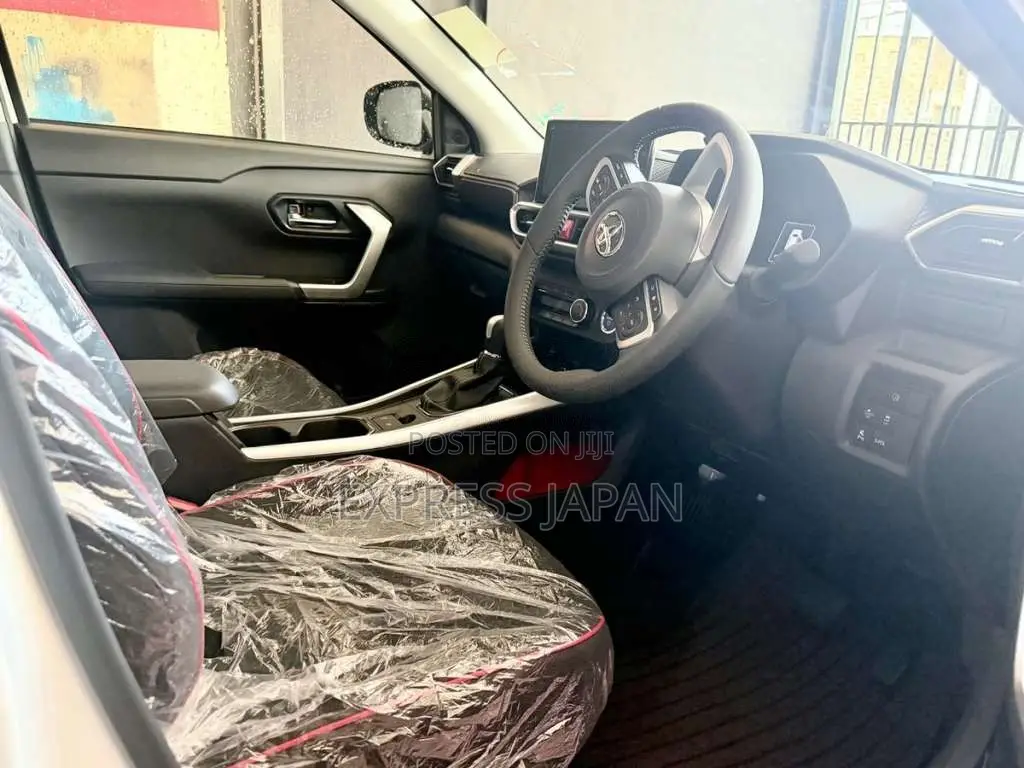 Toyota Raize 2026 SUV Brand New