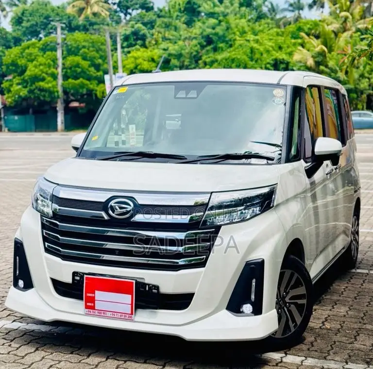 Toyota Roomy Custom G 2025 Car Unregistered (Recondition)