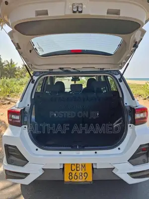 Toyota Raize 2025 SUV (Used)