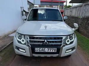 Mitsubishi Montero 2014 SUV (Used)