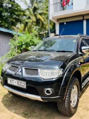 Mitsubishi Montero Sport 2012 SUV (Used)