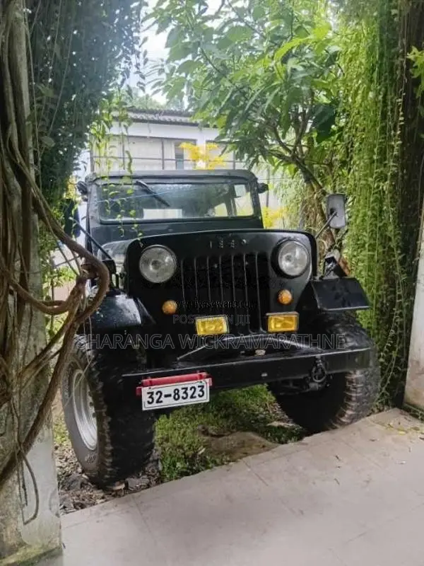 Mahindra CJ4-2 1974 SUV (Used)
