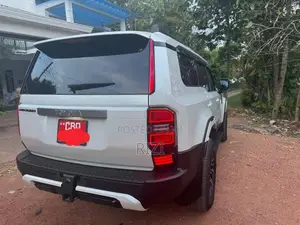 Toyota Land Cruiser Prado 250 2025 SUV (Used)