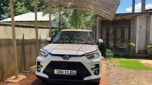 Toyota Raize Grade Z 1000cc 2025 SUV (Used)