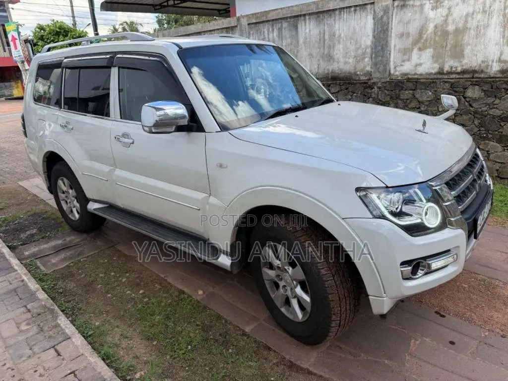 Mitsubishi Montero 2014 SUV (Used)
