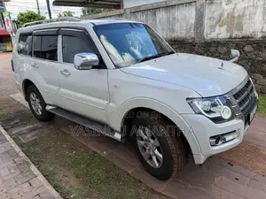 Mitsubishi Montero 2014 SUV (Used)