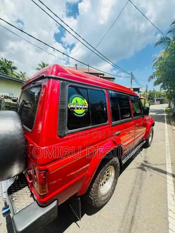 Mitsubishi Pajero 1989 SUV (Used)