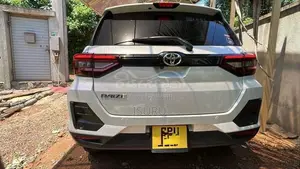 Toyota Raize Grade Z 1000cc 2025 SUV (Used)