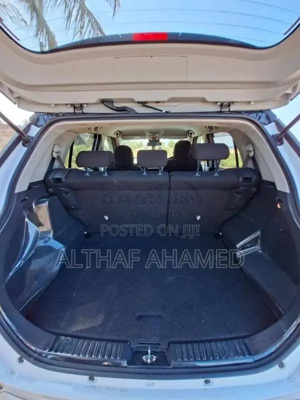 Toyota Raize 2025 SUV (Used)