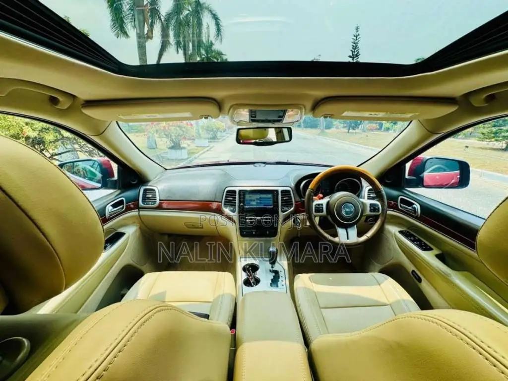 Jeep Grand Cherokee 2012 SUV (Used)