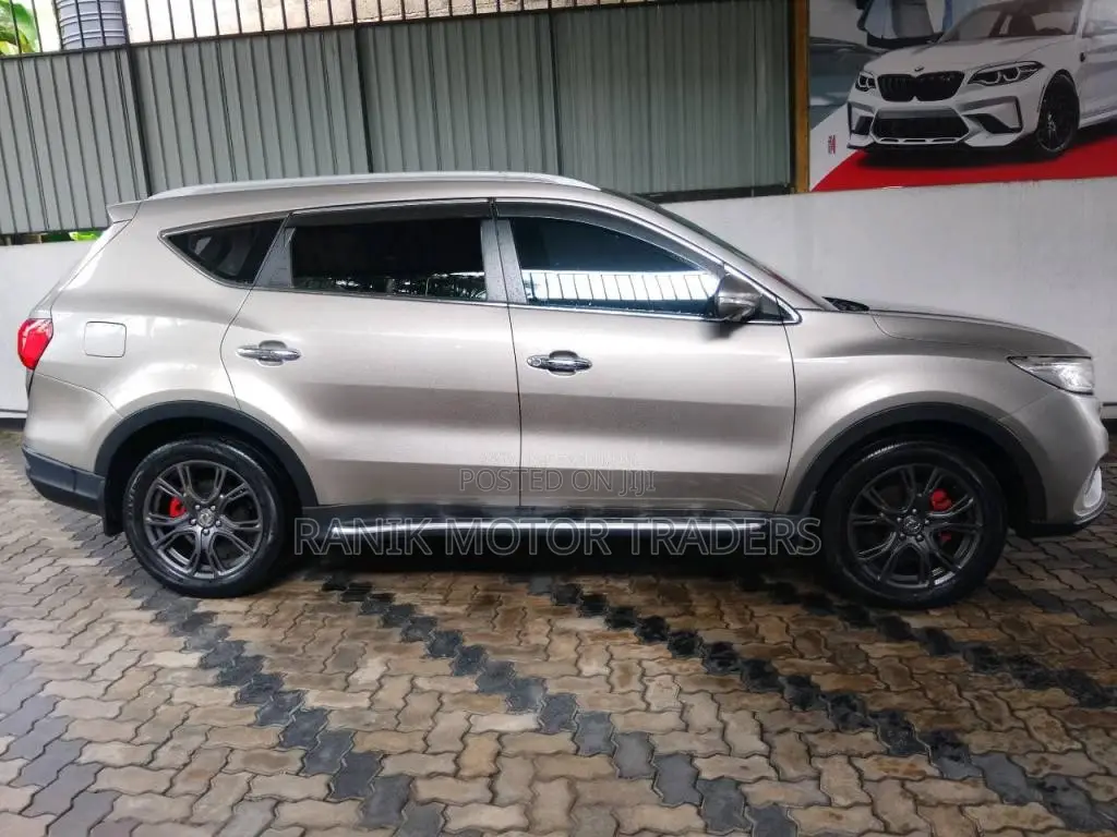 DFSK Glory I-Auto 2023 SUV (Used)