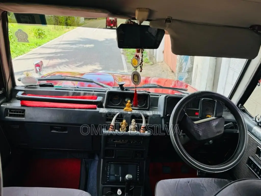 Mitsubishi Pajero 1989 SUV (Used)