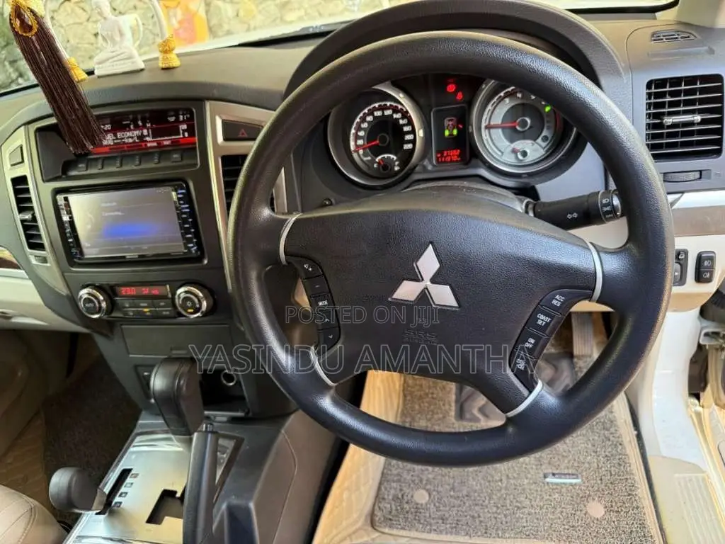 Mitsubishi Montero 2014 SUV (Used)