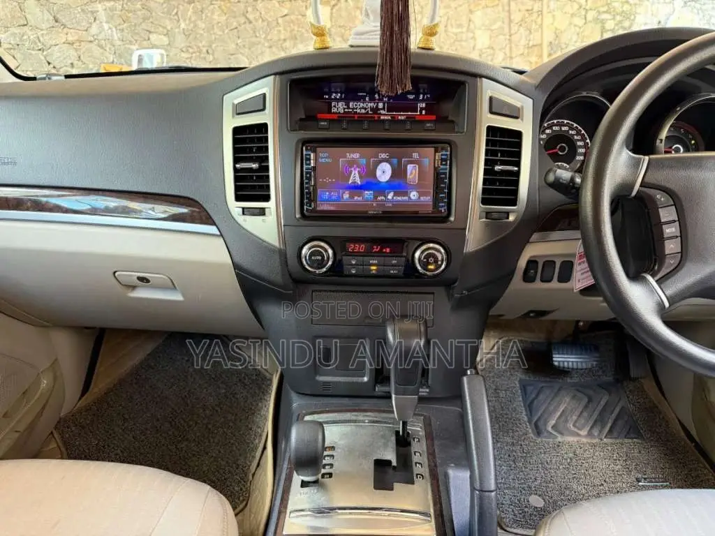 Mitsubishi Montero 2014 SUV (Used)