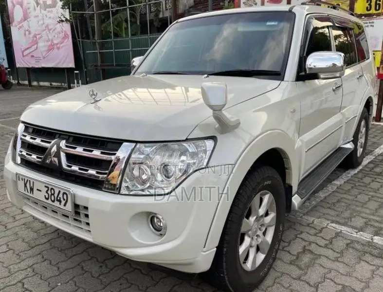 Mitsubishi Montero Canter Spare Wheel 2013 SUV (Used)