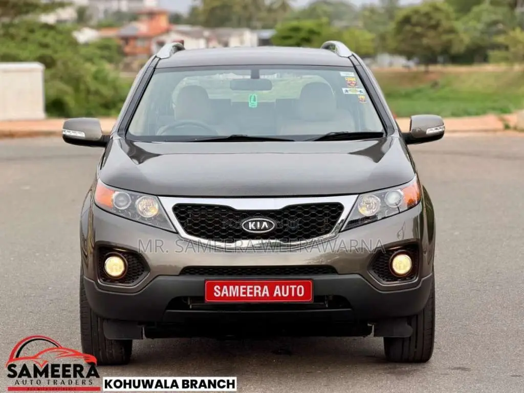 Kia Sorento 1 To 9 Option 2011 SUV (Used)
