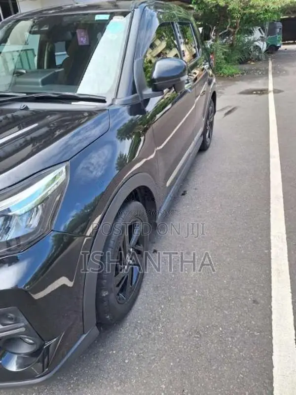 Toyota Raize 2019 SUV (Used)