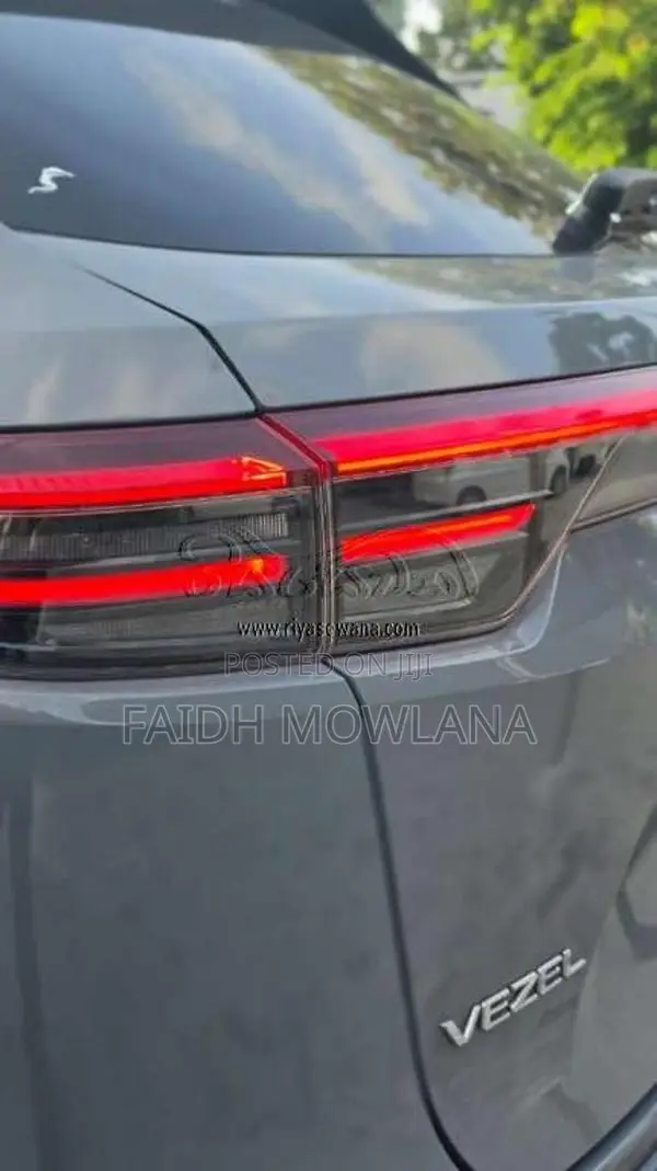 Honda Vezel Z Play 2024 SUV Brand New