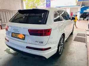 Audi Q7 2017 SUV (Used)