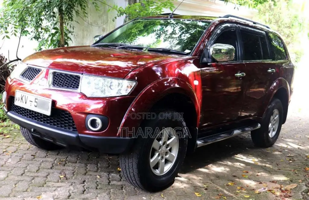 Mitsubishi Montero Sport 2012 SUV (Used)